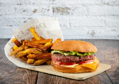 Burger frites les routardises avec le food truck