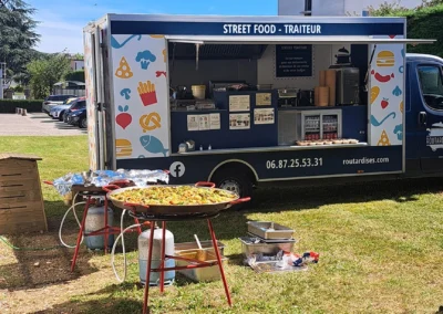 Food truck paella